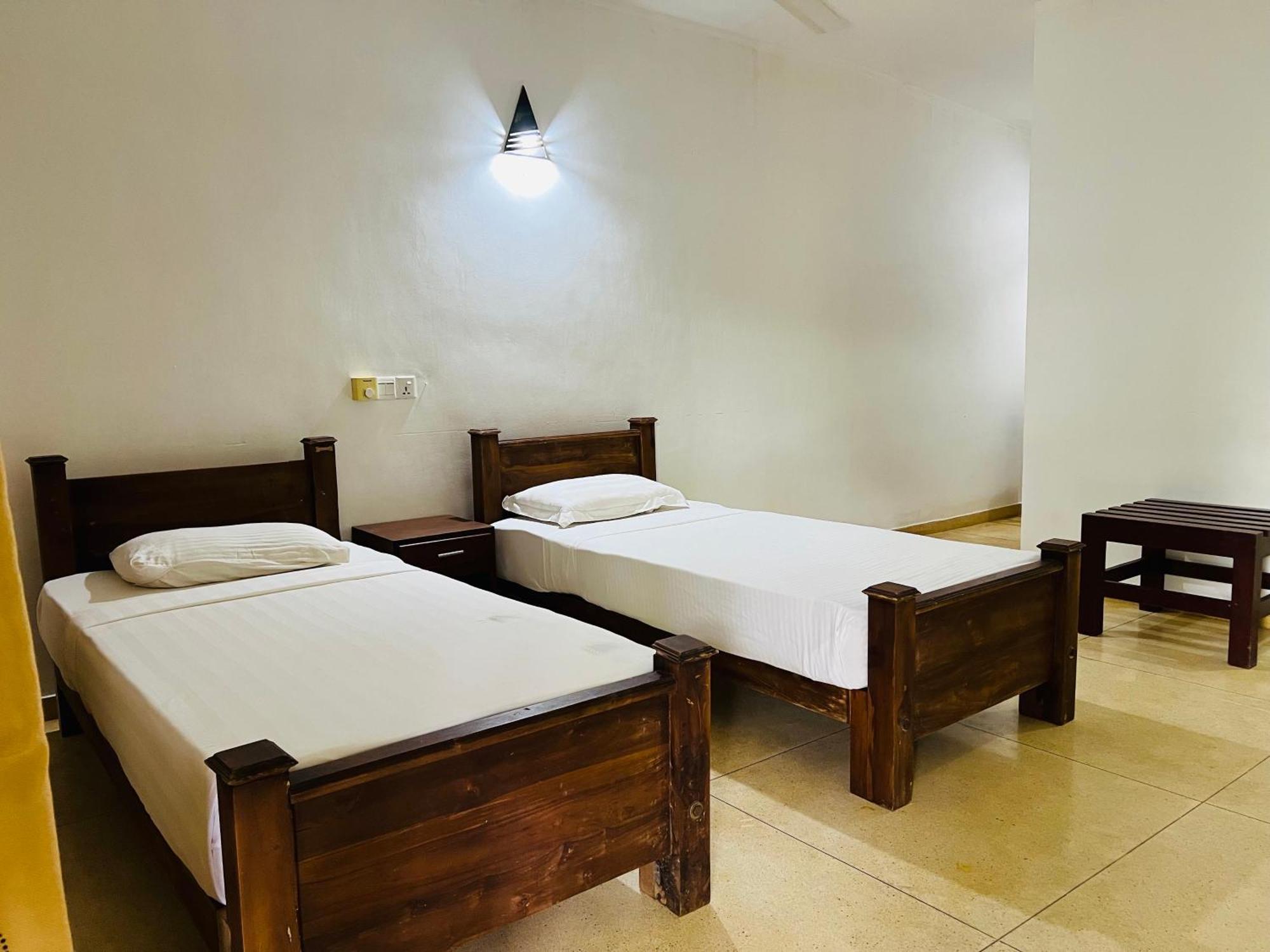 Kingfisher Resort & Retreat Sigiriya Exterior photo